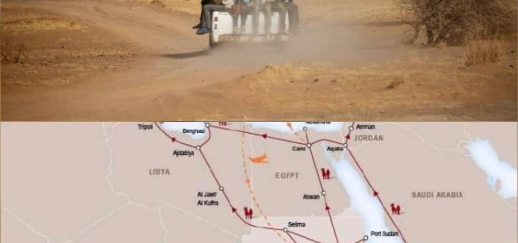 صورة من الإرشيف لعملية تهريب بشر مع خريطة الطرق