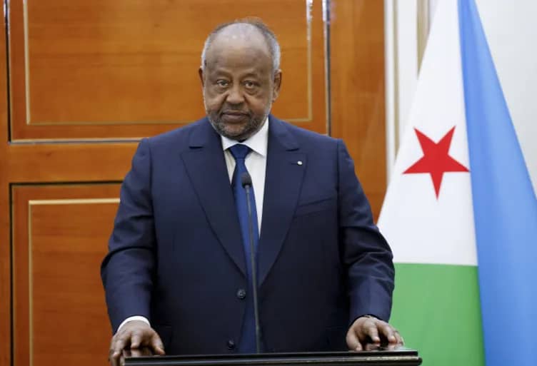 السيد/ إسماعيل عمر جيله