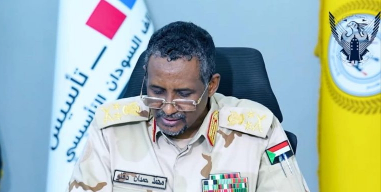 قائد قوات الدعم السريع محمد حميدتي دقلو