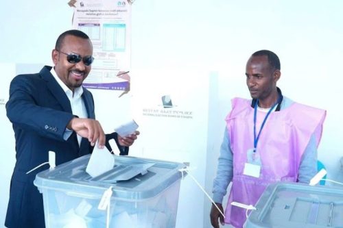 Abiy Ahmed exercising his right to vote in his hometown