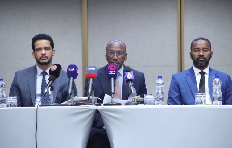 من المؤتمر الصحفي لتحالف تأسيس